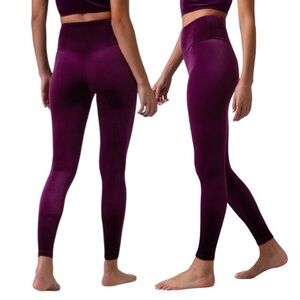 ATHLETA Elation Velvet Tight Leggings size Small in Century Plum